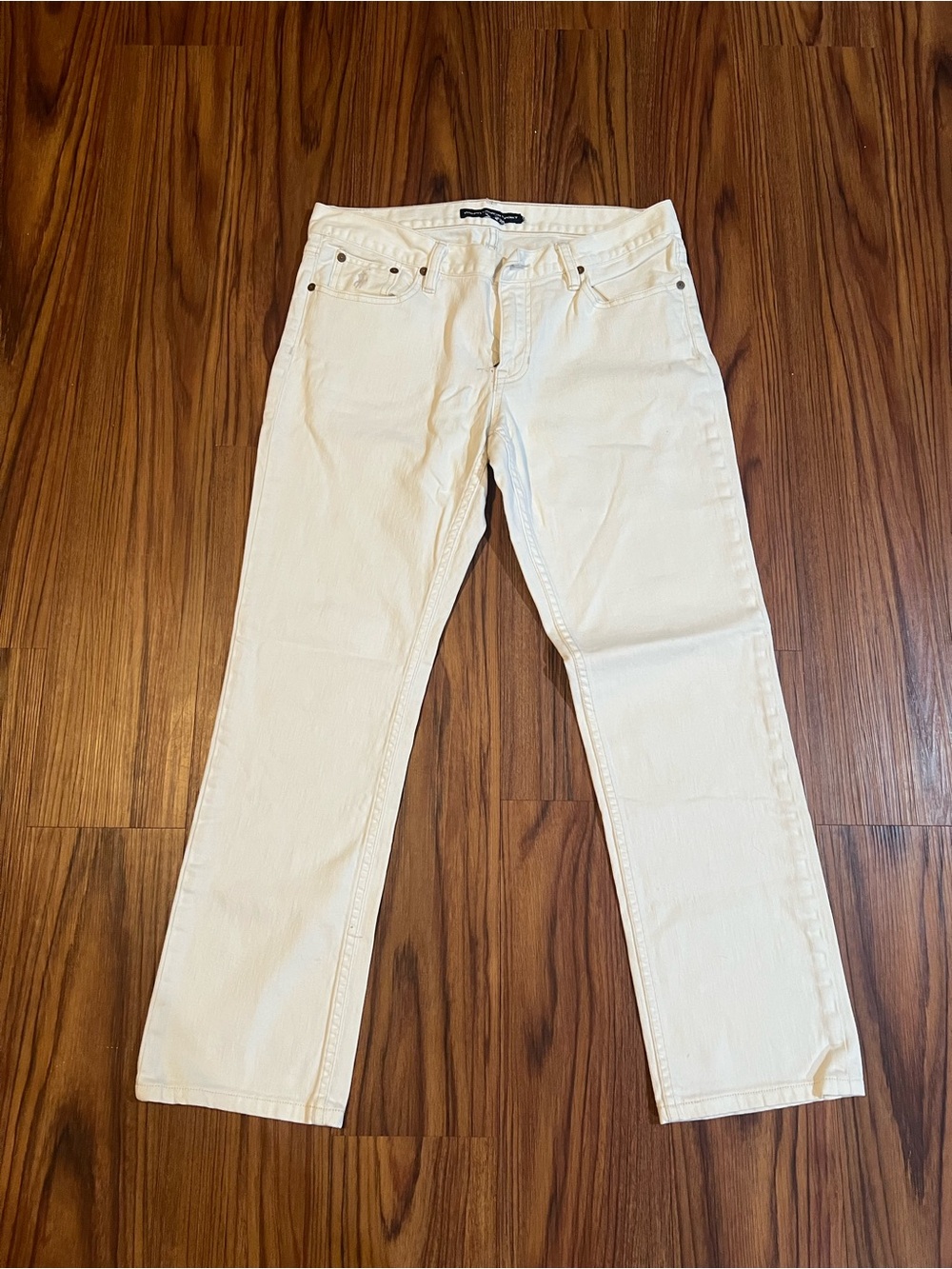 Women’s White Jeans - Classic Straight Fit